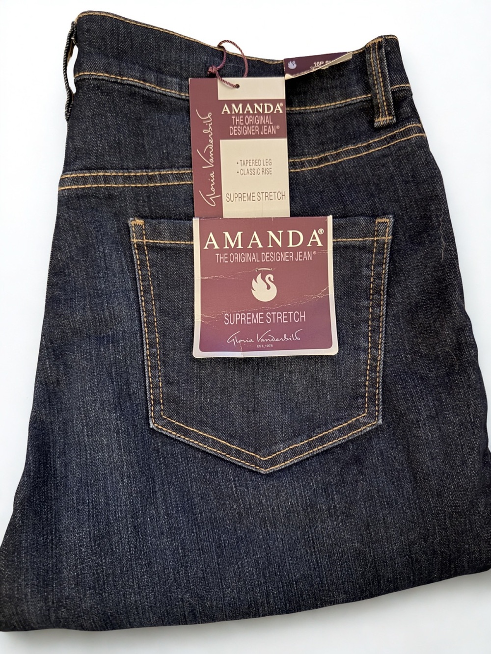 NWT GLORIA VANDERBILT JEANS